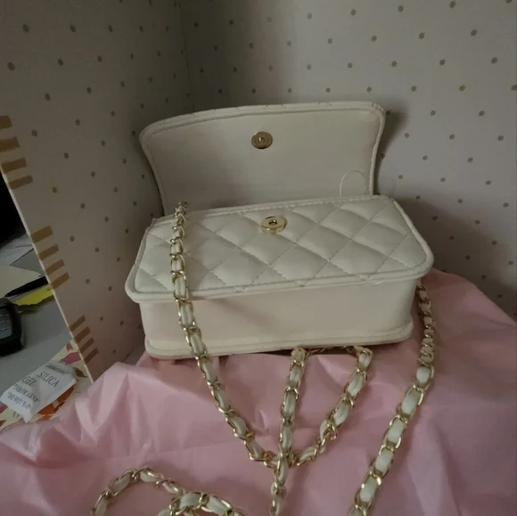 NWT Mini Crossbody Purse - Picture 6 of 10